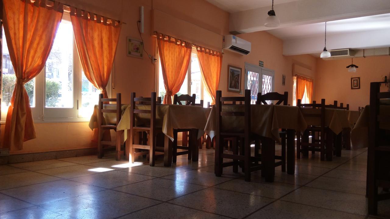 Hotel Nuevo Fatica فيلا كارلوس باز المظهر الخارجي الصورة